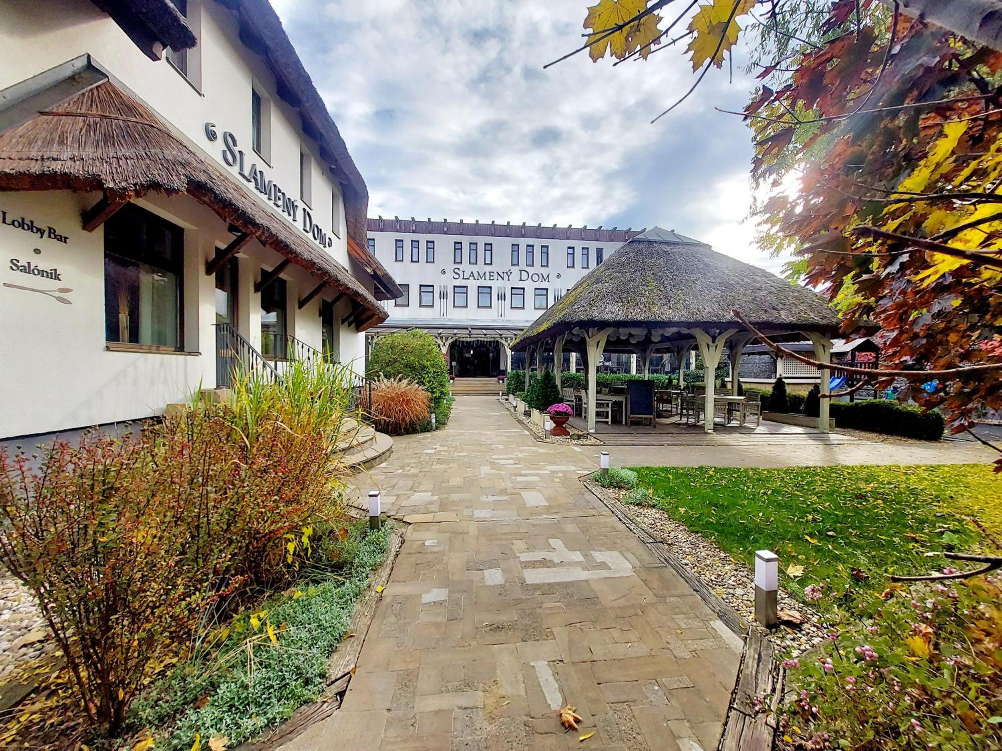 Hotel Slameny Dom & Spa Malá Ida Exterior photo