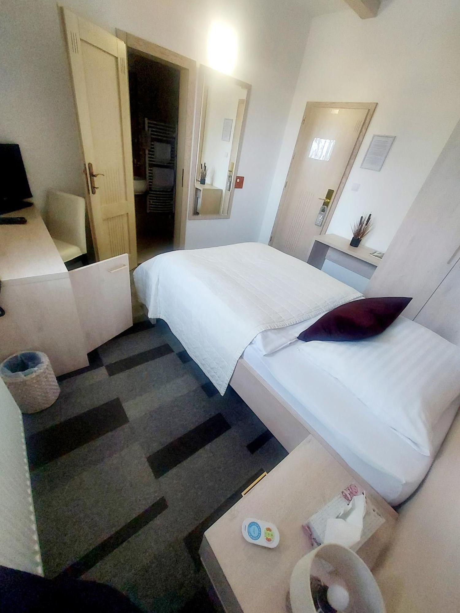 Hotel Slameny Dom & Spa Malá Ida Room photo
