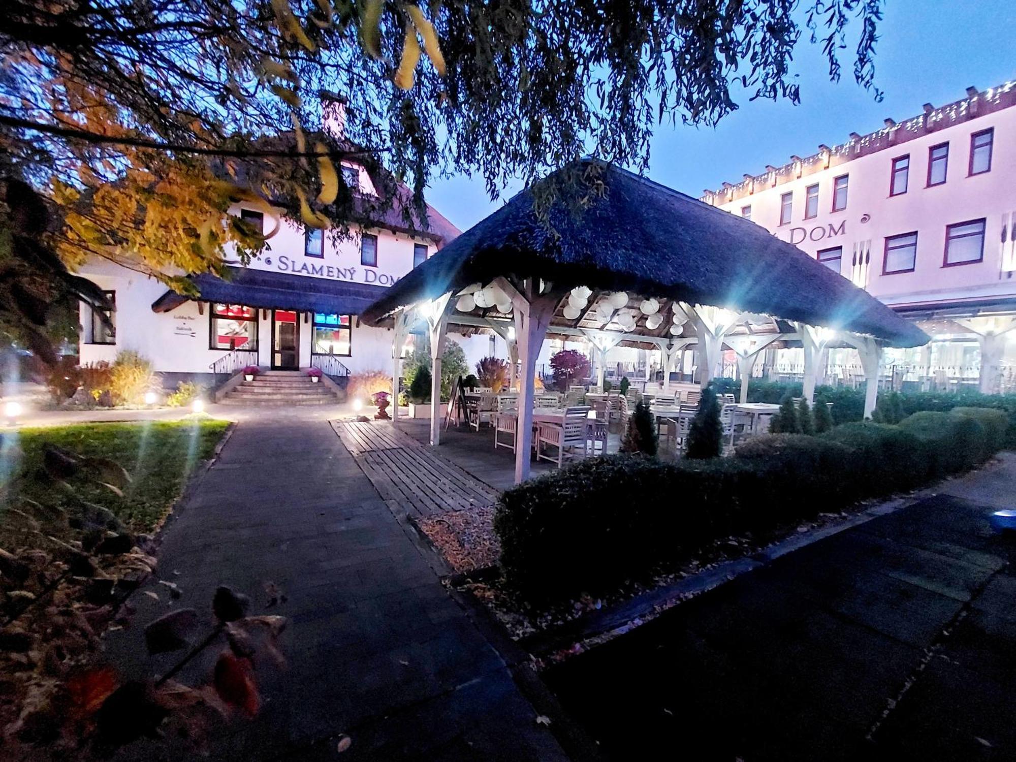 Hotel Slameny Dom & Spa Malá Ida Exterior photo